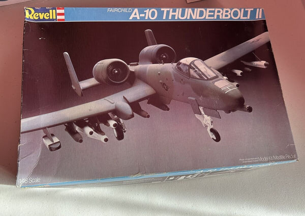 REVELL 4516 1/48 A-10 THUNDERBOLT II (1982)